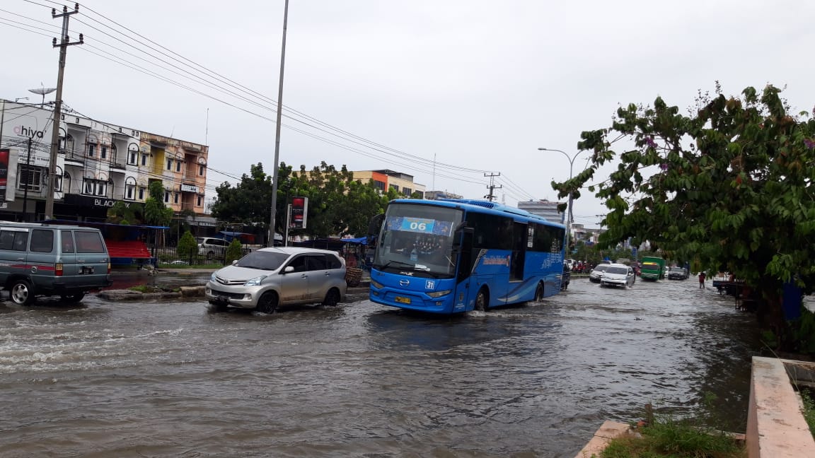PUPR: Banjir di Pekanbaru Disebabkan Tersumbatnya Drainase